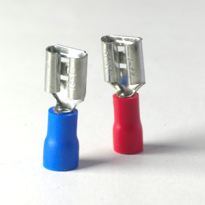 Insulated Disconnectors